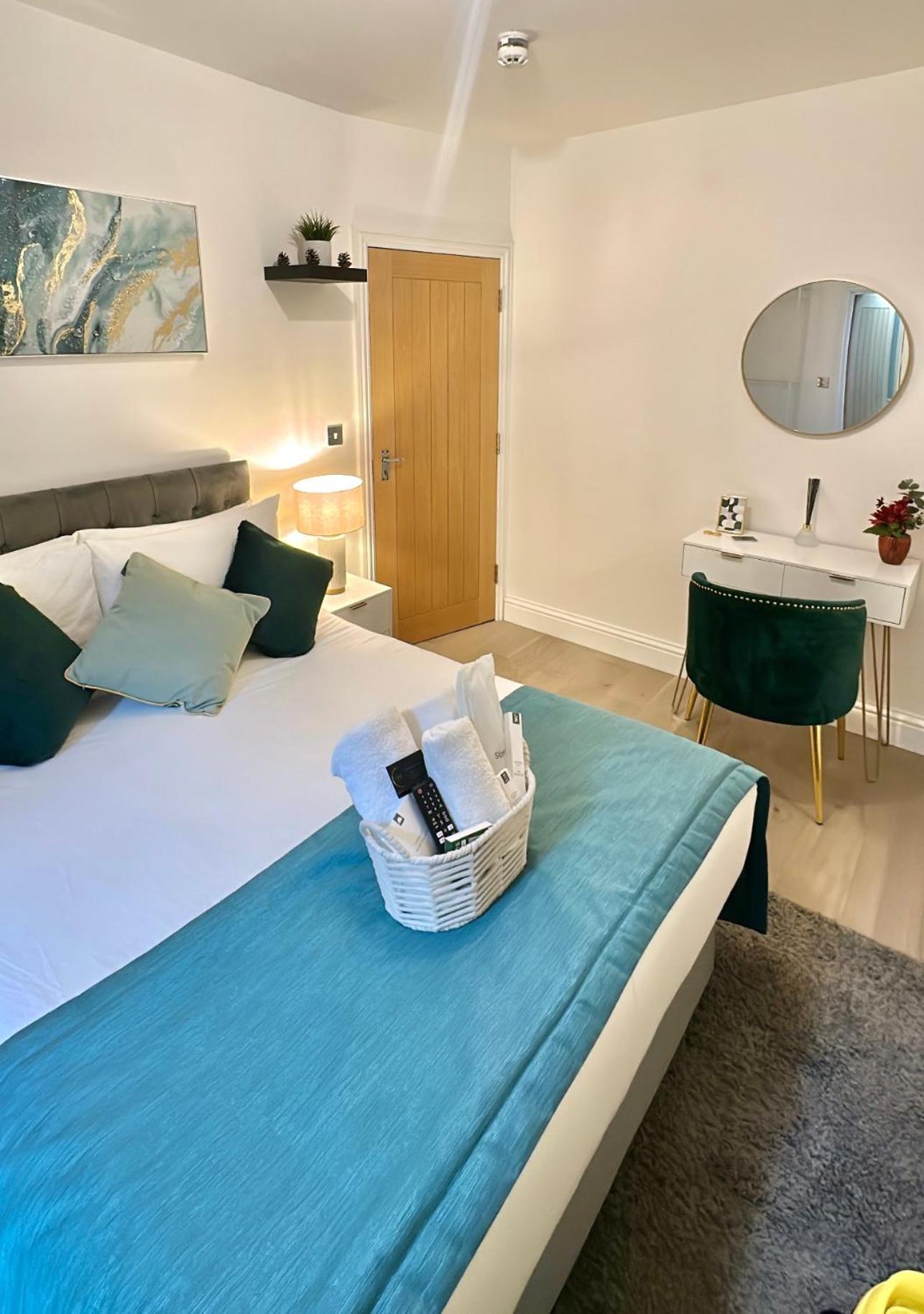 The Green Luxe En-Suite In Stratford Λονδίνο Εξωτερικό φωτογραφία